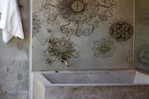 Wall&dec  The Shower Wallpaper  Medusae