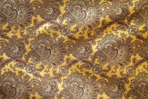 WATTS   ROYAL PAISLEY  AMBER