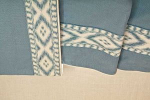 Travers   PASSEMENTERIE COLLECTION  ARTISANAL VOL. I  IKAT TAPE