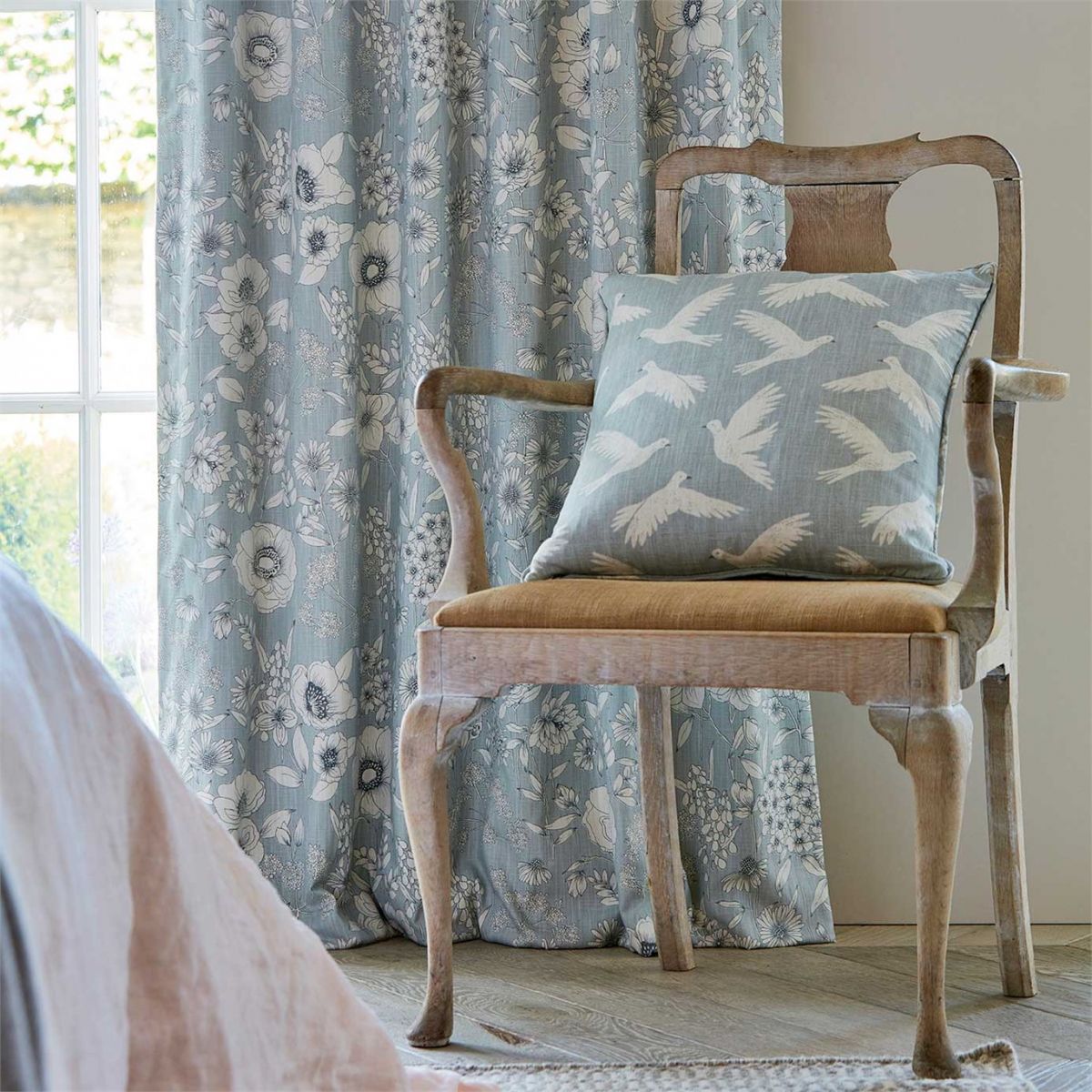 Sanderson:     Potting Room collection