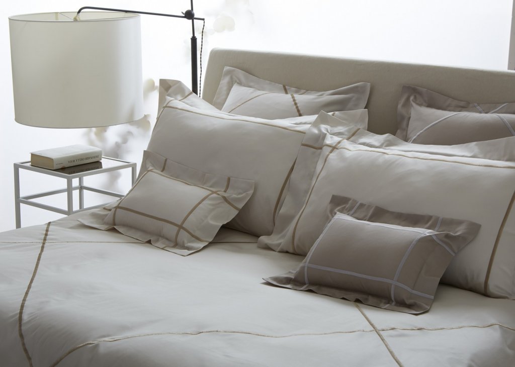 Mastro Raphael  -       