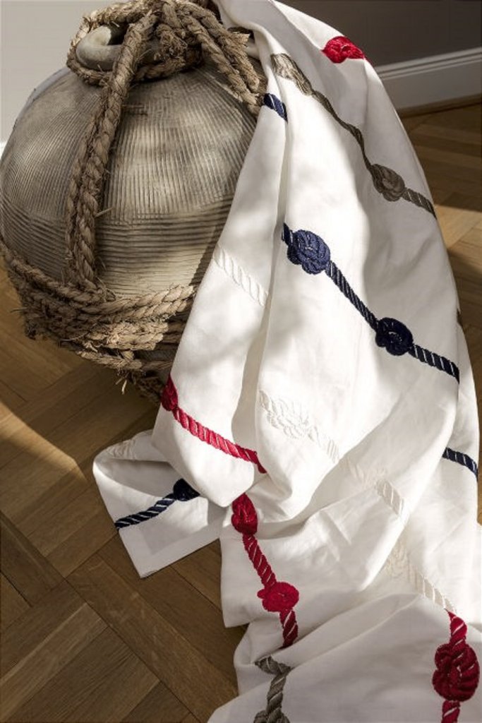  JAB ANSTOETZ -   